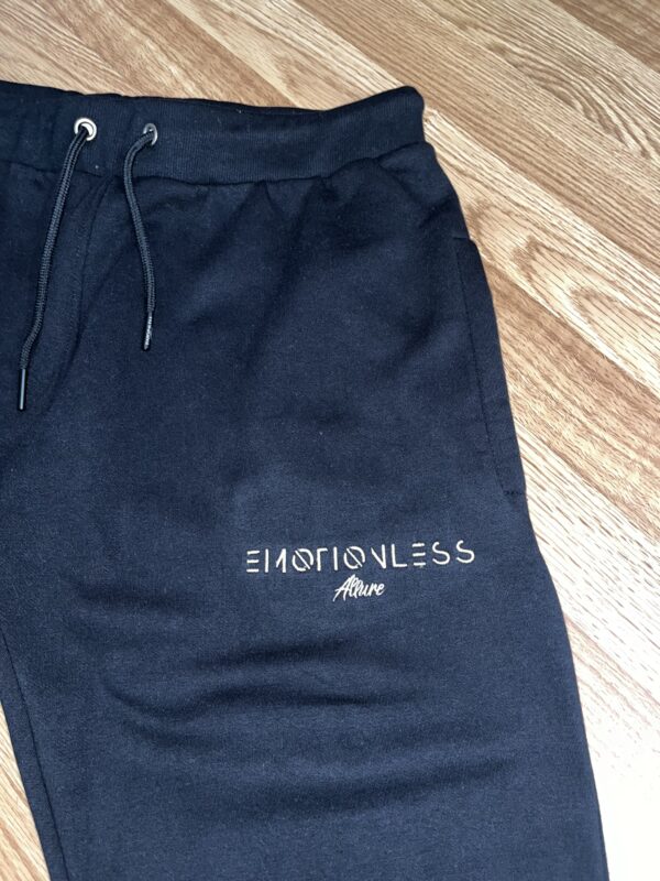 Mens Signature Emotionless Allure Sweat Suit - Image 4